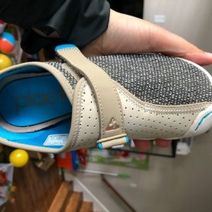 Plae Cam Sneakers Size 1 Desert Sand Beige NIB